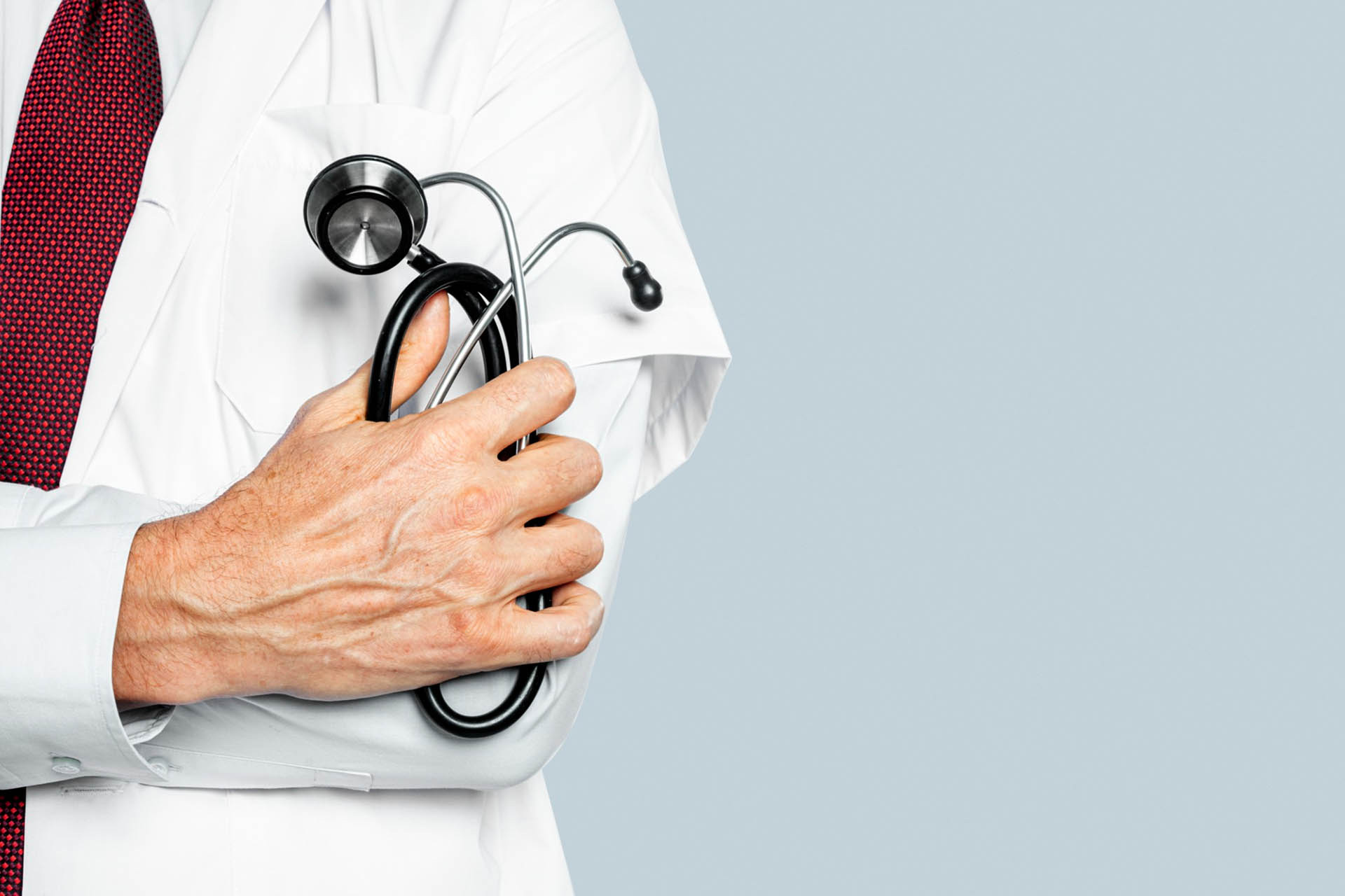 Dr. Metin Demir Kliniği — bütüncül sağlık yaklaşımıyla muayene